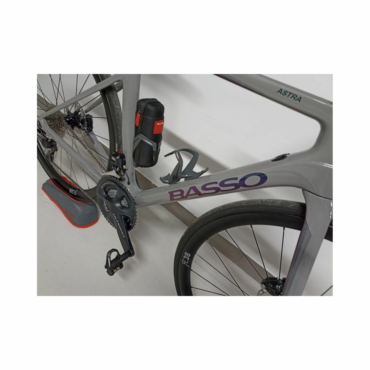 Vélo De Course Basso - 53 4 Vélo De Course Basso - 53 – Image 4