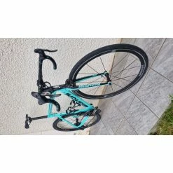 Vélo De Course Bianchi Milano - 55 - 700c 11 Vélo De Course Bianchi Milano - 55 - 700c -Vélos de route électriques soldes magasin bianchi aria campagnolo record eps 5
