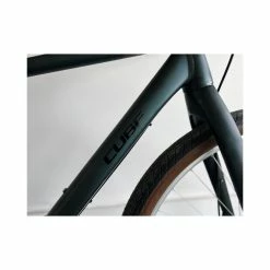 Vélo Tout Chemins Cube -Vélos de route électriques soldes magasin cube hyde pro 3