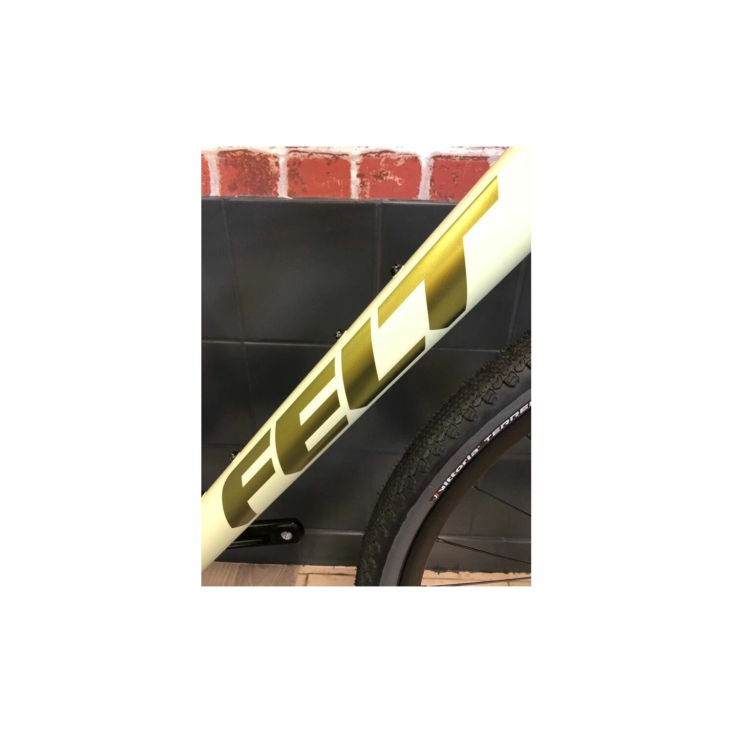 Vélo De Gravel Felt FELT BREED 30 - SHIMANO GRX 11V 700 MM - VERT SATIN - 54 - 700c 2 Vélo De Gravel Felt FELT BREED 30 - SHIMANO GRX 11V 700 MM - VERT SATIN - 54 - 700c – Image 2