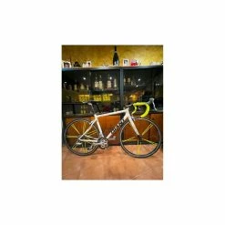 Vélo De Course Giant - 52 - 28" 7 Vélo De Course Giant - 52 - 28" -Vélos de route électriques soldes magasin giant tcr 7