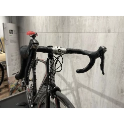 Vélo De Course Giant - 54 - 700c 7 Vélo De Course Giant - 54 - 700c -Vélos de route électriques soldes magasin giant tcr advanced 7