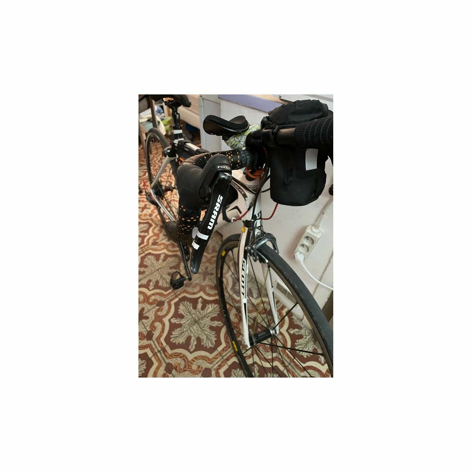 Vélo De Course Scott - 52 - 700c 2 Vélo De Course Scott - 52 - 700c – Image 2