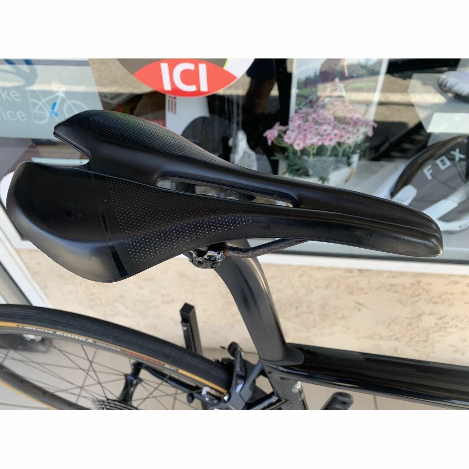 Vélo De Course Specialized TARMAC EXPERT SWORKS SL6 - 54 - 700c 6 Vélo De Course Specialized TARMAC EXPERT SWORKS SL6 - 54 - 700c – Image 6