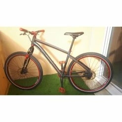 Vélo Urbain Rockrider 8 Vélo Urbain Rockrider -Vélos de route électriques soldes magasin velo 275 single speed noir et rouge 2