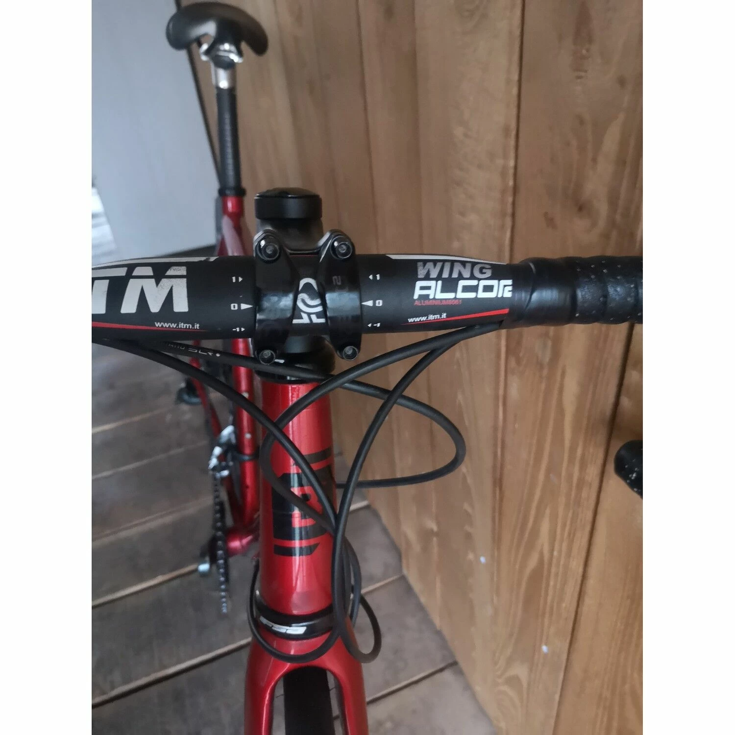 Vélo De Course Bombtrack - 55 - 700c 4 Vélo De Course Bombtrack - 55 - 700c – Image 4